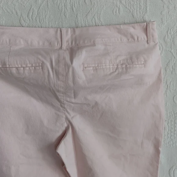 Old Navy Pastel Pink Ankle Jeans Cropped Spring Femme Barbie Doll NWT Mid Size - Picture 11 of 13
